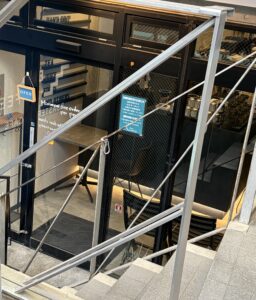 Bleu COFFEE（ブルーコーヒー） さんの入り口