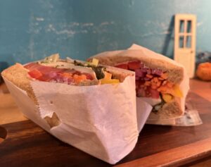 FARO 代々木本店、サンドイッチ【カプリ】
